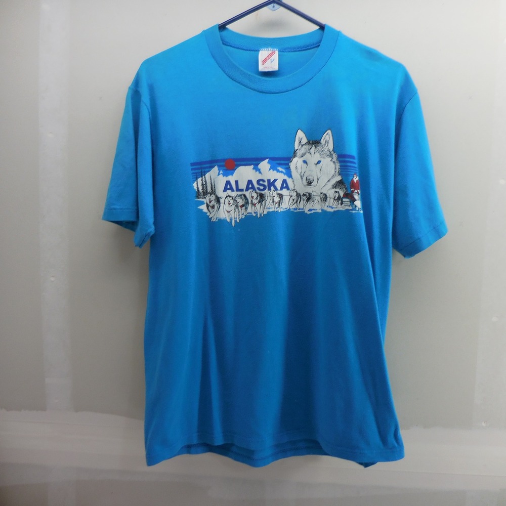 Vintage Jerzees Alaska Husky Sled Dog T-Shirt Blue Made in USA Large 42-44